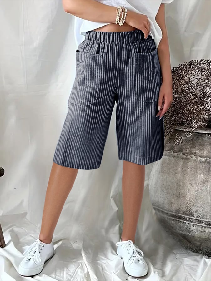 Paula - Losse, casual shorts met retro jacquardstrepen