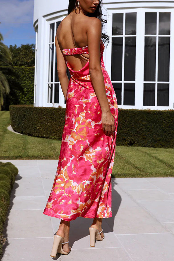 Lange jurk met bloemenprint en off-shoulder ontwerp ideaal voor een stijlvolle en zomerse uitstraling