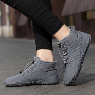 Hoge vetersneakers voor heren met een warme en stijlvolle uitstraling