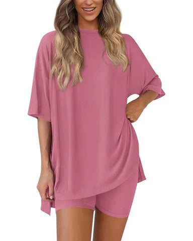 Set met losse t-shirt en korte broek voor dagelijks comfort en ontspanning