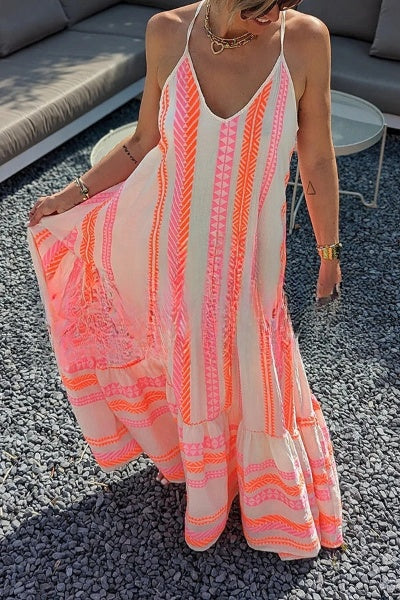 Malena - Away on Vacay cami maxi jurk met etnische print