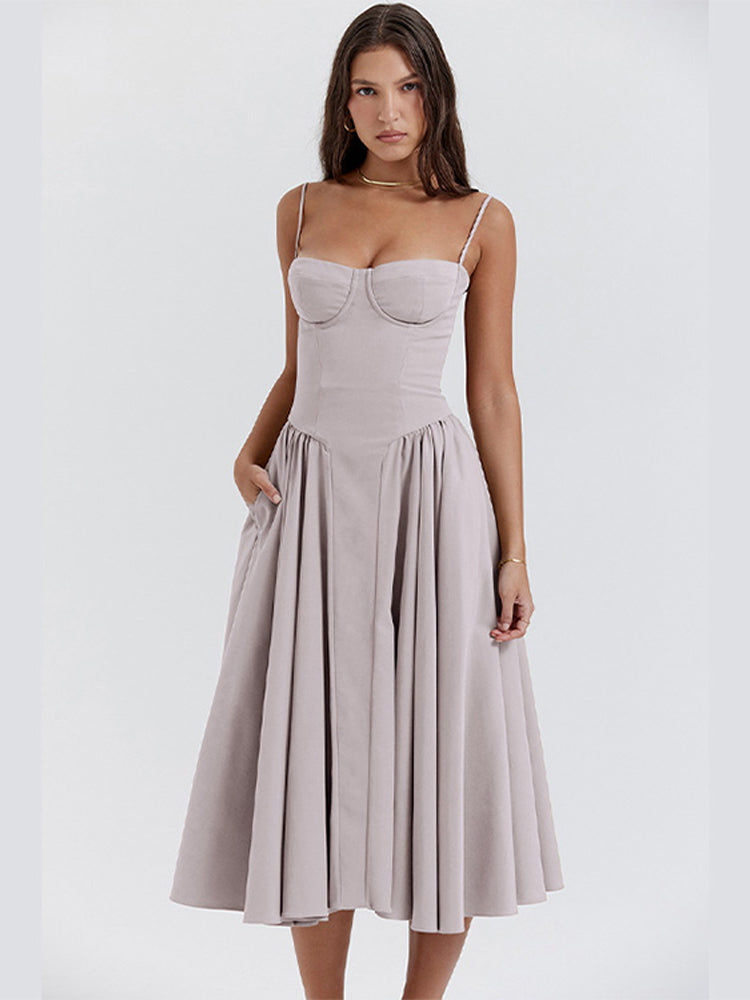 Elegante midi jurk met fijne bandjes voor zomerse dagen