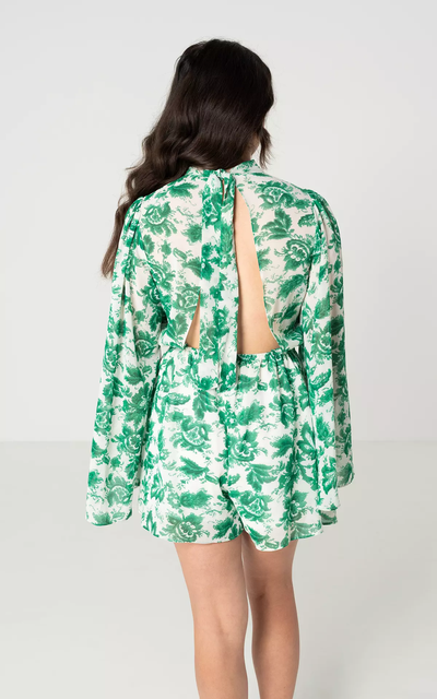 Stijlvolle korte jumpsuit met lange wijde mouwen en open rug