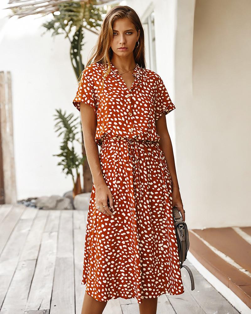 Nonchalant Zomerjurk met Stippenprint