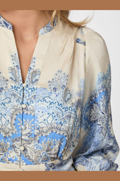 Elegante maxi jurk met knopen en driekwart mouwen
