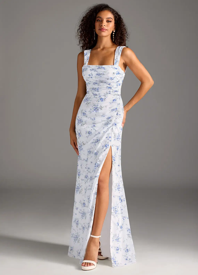 Elegante maxi jurk met vierkante halslijn en bladerenprint