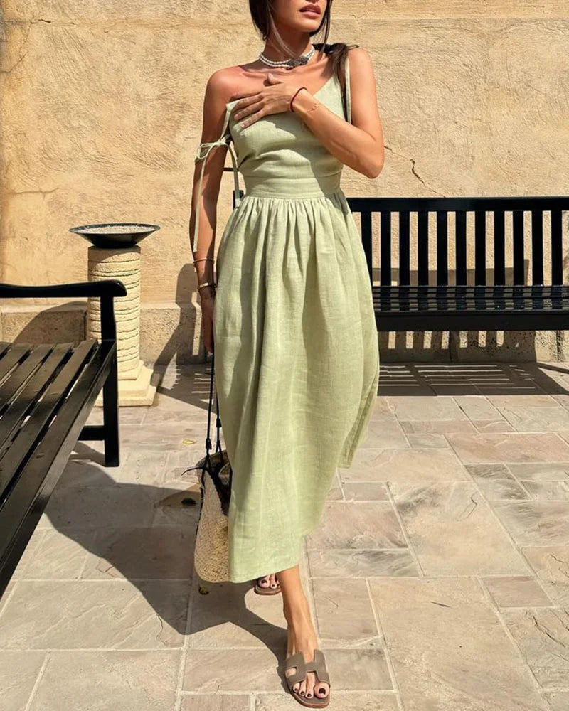 Berta - Elegante strapless jurk met V-halslijn