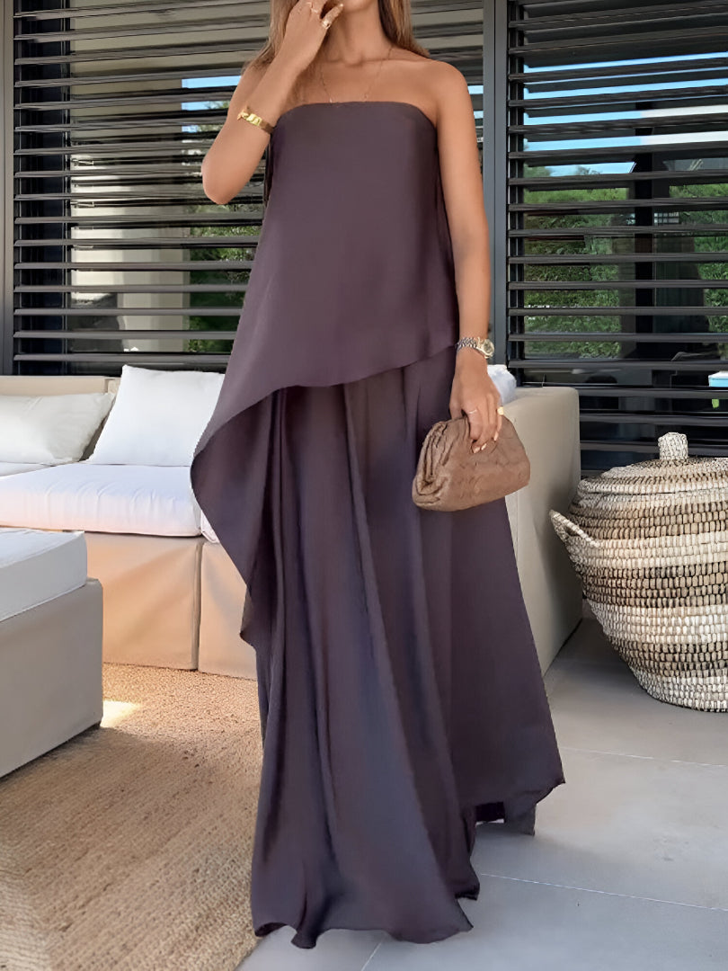 Tweedelige damesset met elegante strapless top en aansluitende rok voor een verfijnde look