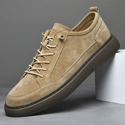 Herensneakers met een tijdloos ontwerp en een nonchalant uitstraling