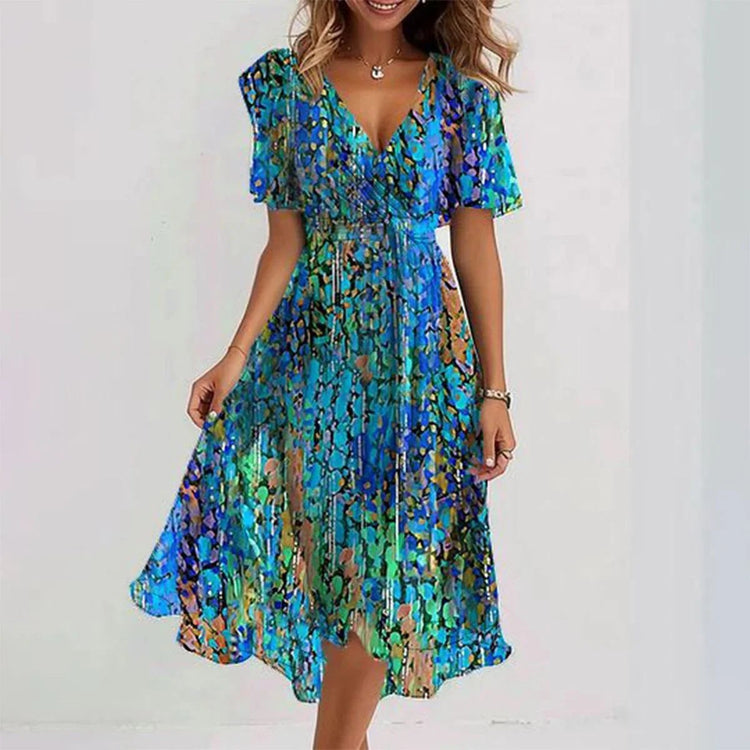 Elegante casual damesjurk met korte mouwen en zwierige pasvorm