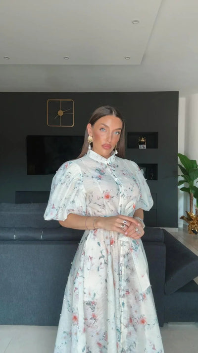 Boho maxi jurk met knopen ceintuur en wijde korte mouwen