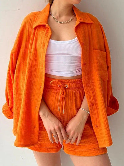 Tweedelige dames zomerset met blouse en korte broek voor een casual look