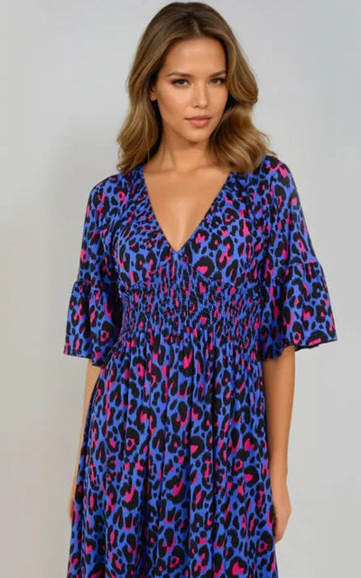Lange casual damesjurk met print korte mouwen en moderne halslijn
