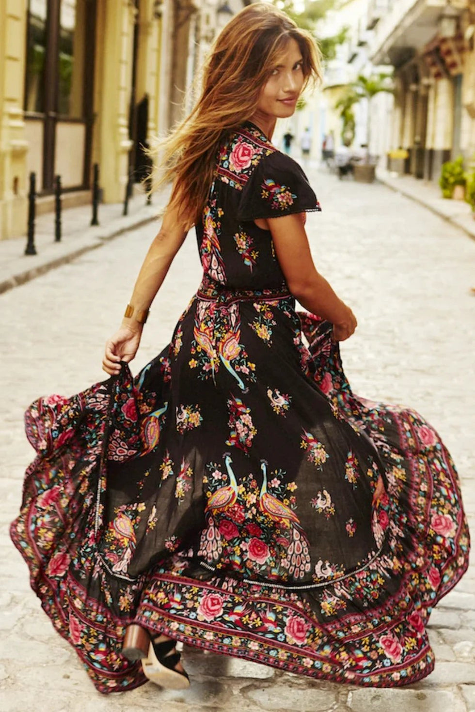 Stijlvolle midi jurk in boho stijl met bloemenprint en v hals