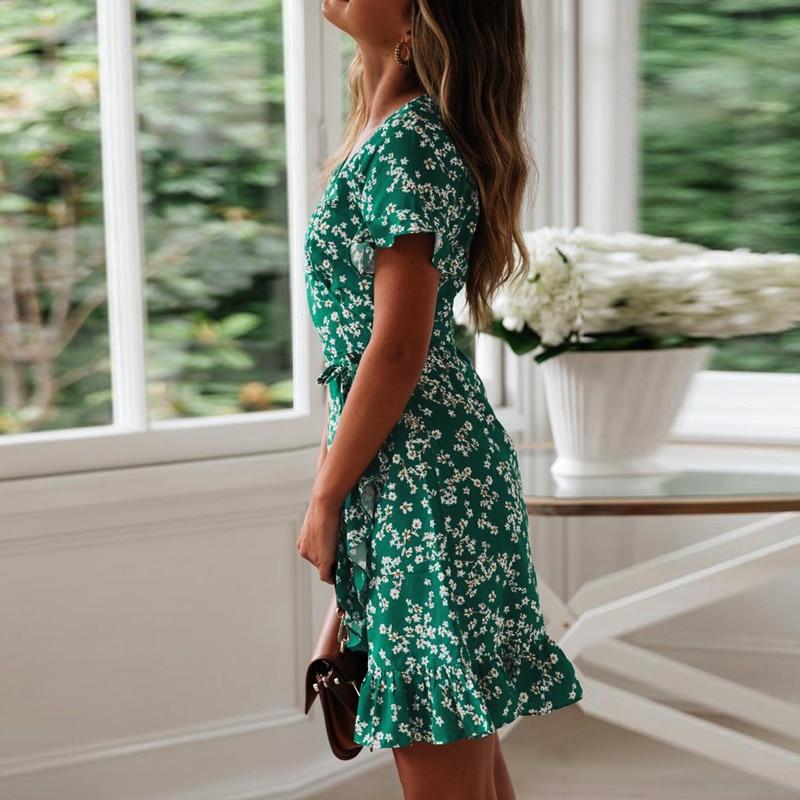 Bohemian damesjurk in korte lengte voor een relaxte zomerse stijl