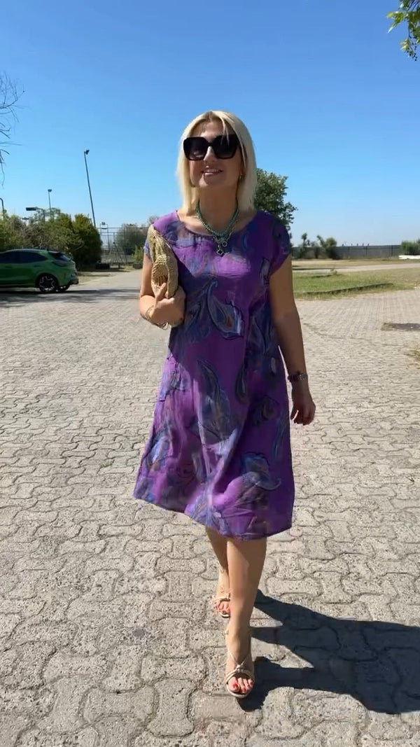 Casual midi damesjurk met korte mouwen en elegante uitstraling