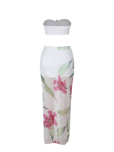Tweeledig strandsetje met strapless top en lange rok