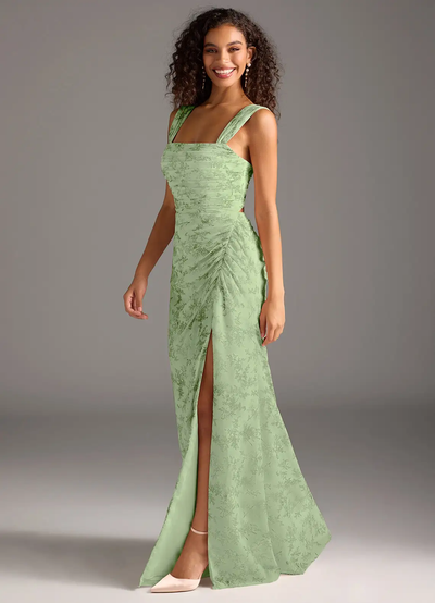 Elegante maxi jurk met vierkante halslijn en bladerenprint