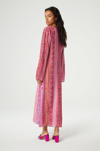 Lange zomerse damesjurk met print en wijde lange mouwen voor een ontspannen look