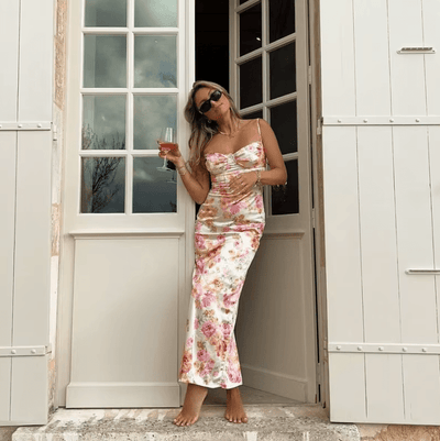 Zomerse maxi jurk met bloemenmotief en dunne bandjes