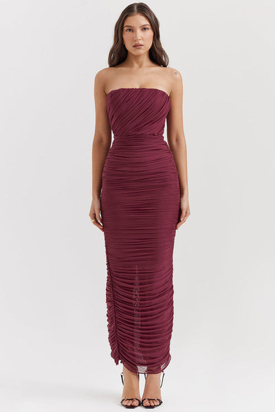 Strapless maxi jurk met speelse ruches en zwierige uitstraling