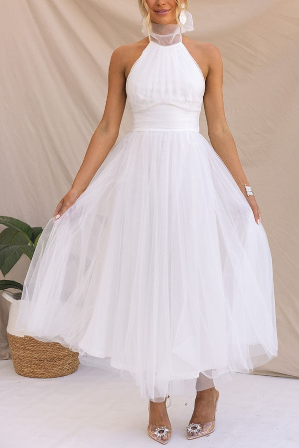 Halter maxi-jurk met geplooide details voor een stijlvolle uitstraling
