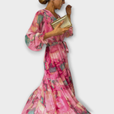 Delicate bloemen zomer maxi jurk met lange mouwen en riem