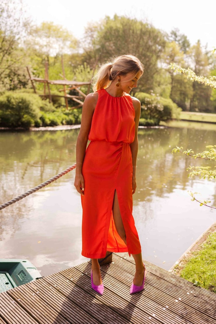 Elegante midi jurk zonder mouwen met ronde halslijn