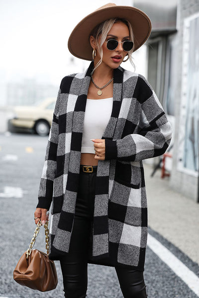 Elegant geruit vest met verlaagde schouders: comfort en gratie