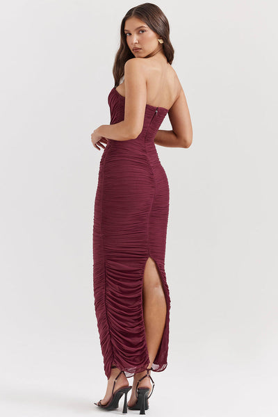 Strapless maxi jurk met speelse ruches en zwierige uitstraling