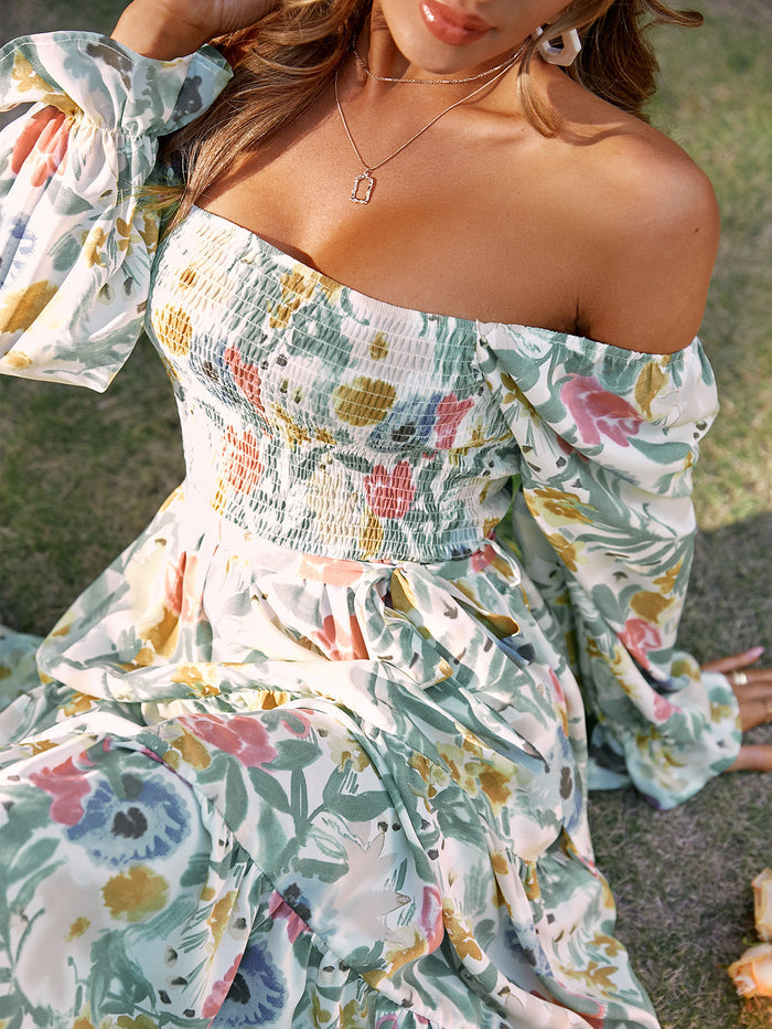Lange damesjurk met vierkante hals bloemenprint en boho stijl met wijde mouwen