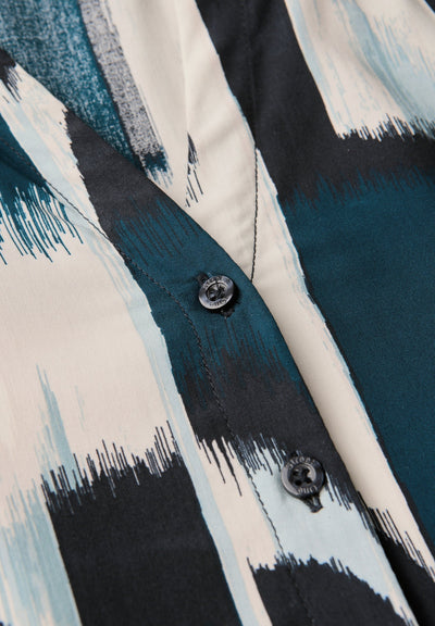 Korte mouw midi jurk met grafisch dessin en knoopdetail voor stijlvolle look