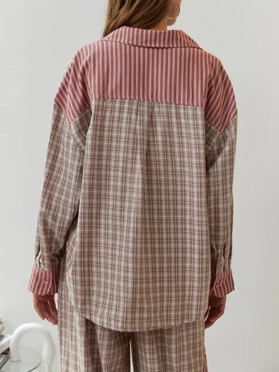 Los damespyjamaset met doorknoopshirt en wijde broek