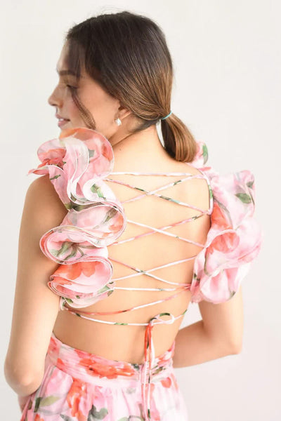 Lange damesjurk met bloemenprint plooidetail en sierlijke bandjes