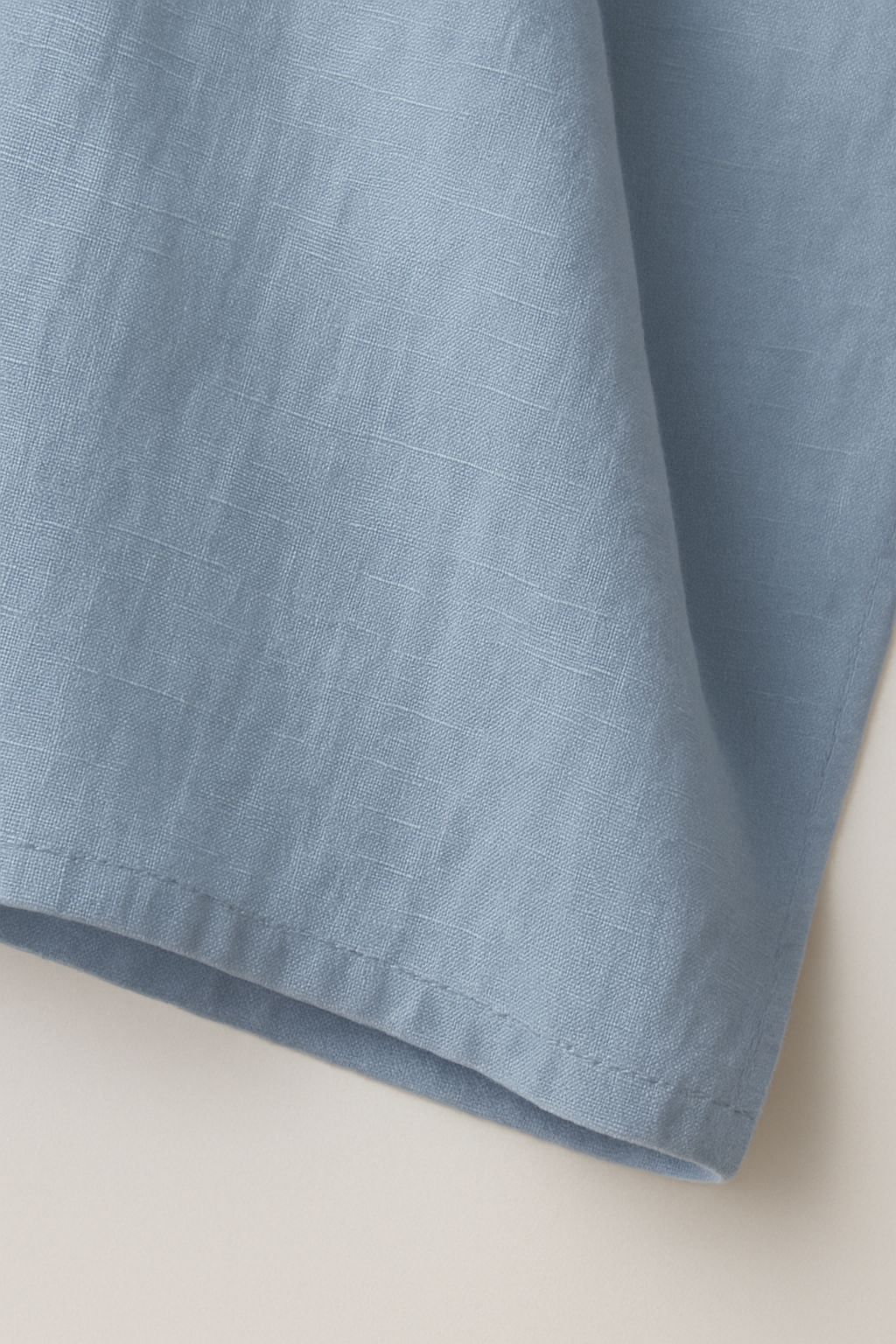 Elegante retro midi-jurk met knopen en driekwart mouwen voor een tijdloze uitstraling