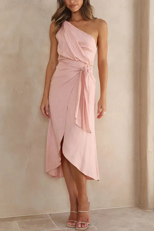 Midi jurk met overslag en asymmetrische zoom voor een elegante look