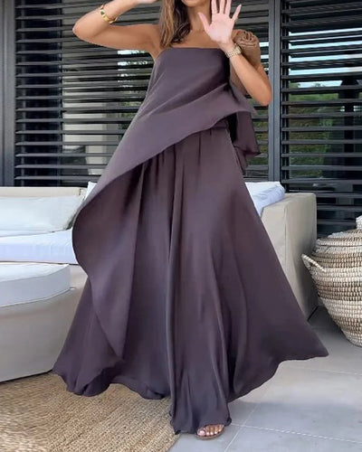 Moderne dames set met wijde rok en cape top in eigentijds ontwerp