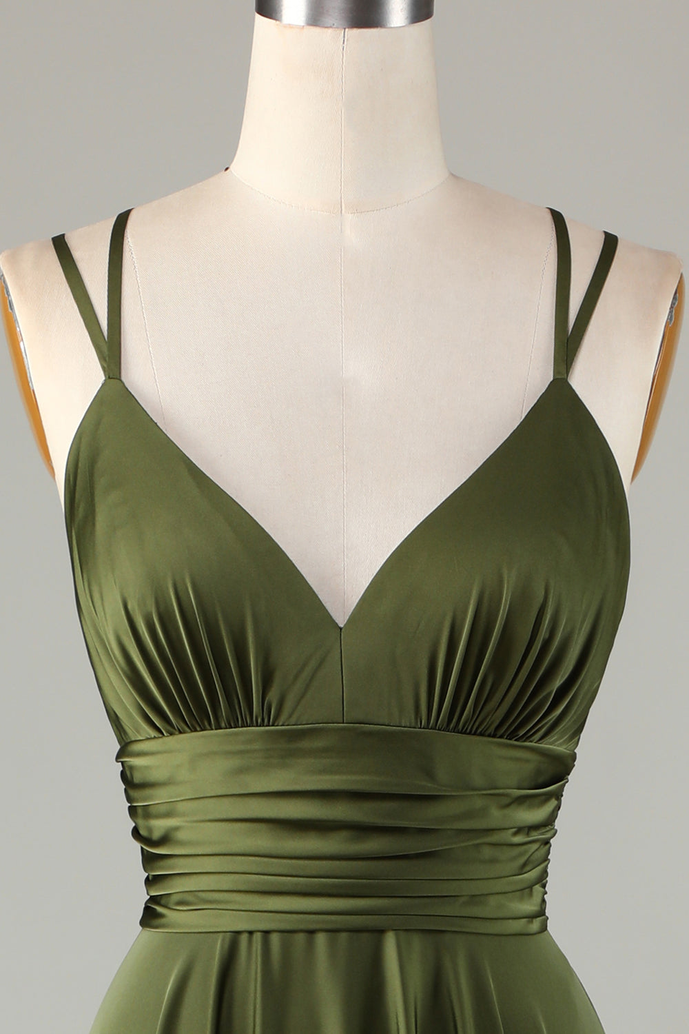 Elegante avondjurk in maxi lengte zonder mouwen met stijlvolle V hals