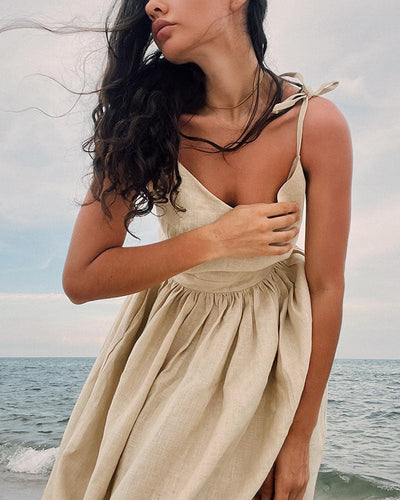 Berta - Elegante strapless jurk met V-halslijn