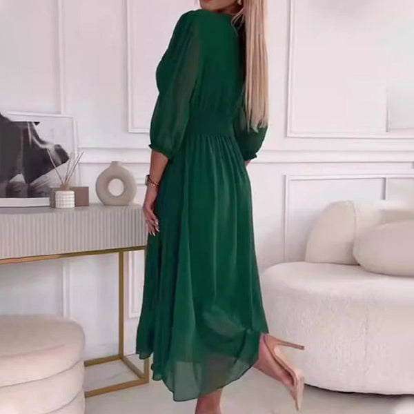 Elegante damesjurk met luchtige uitstraling voor zomerse gelegenheden