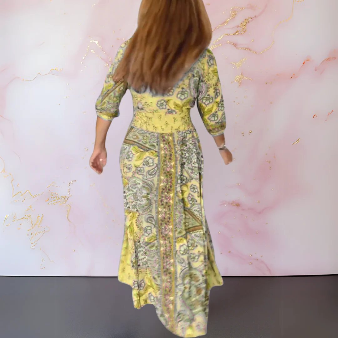 Lange zomerse boho jurk met v-hals en lange mouwen voor een elegante uitstraling