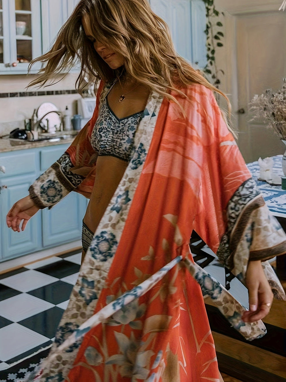 Lange dames kimono met bloemenprint voor een stijlvolle look