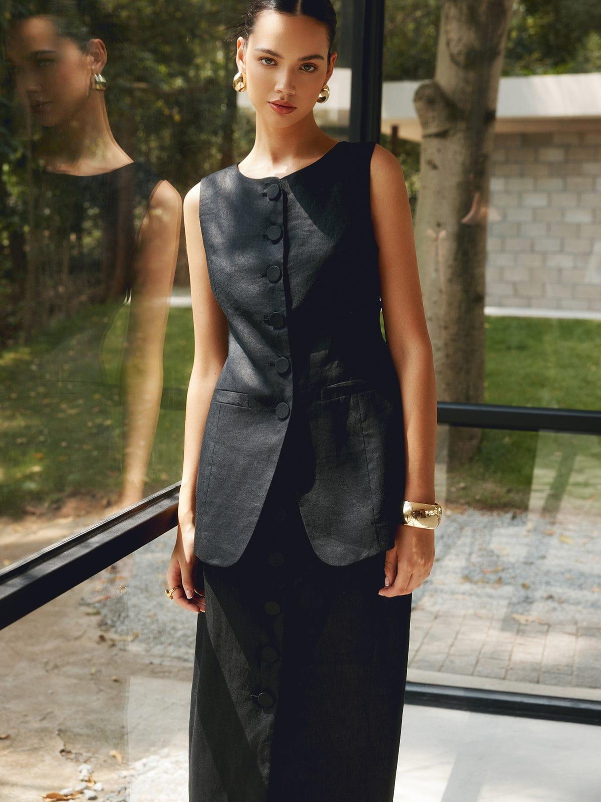 Dames set met klassieke mouwloze vest met knopen en lange rok