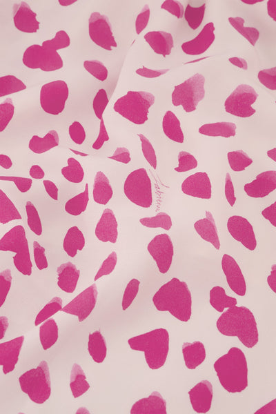 Nonchalant midi overslagjurk met ceintuur en korte wijde mouwen met print