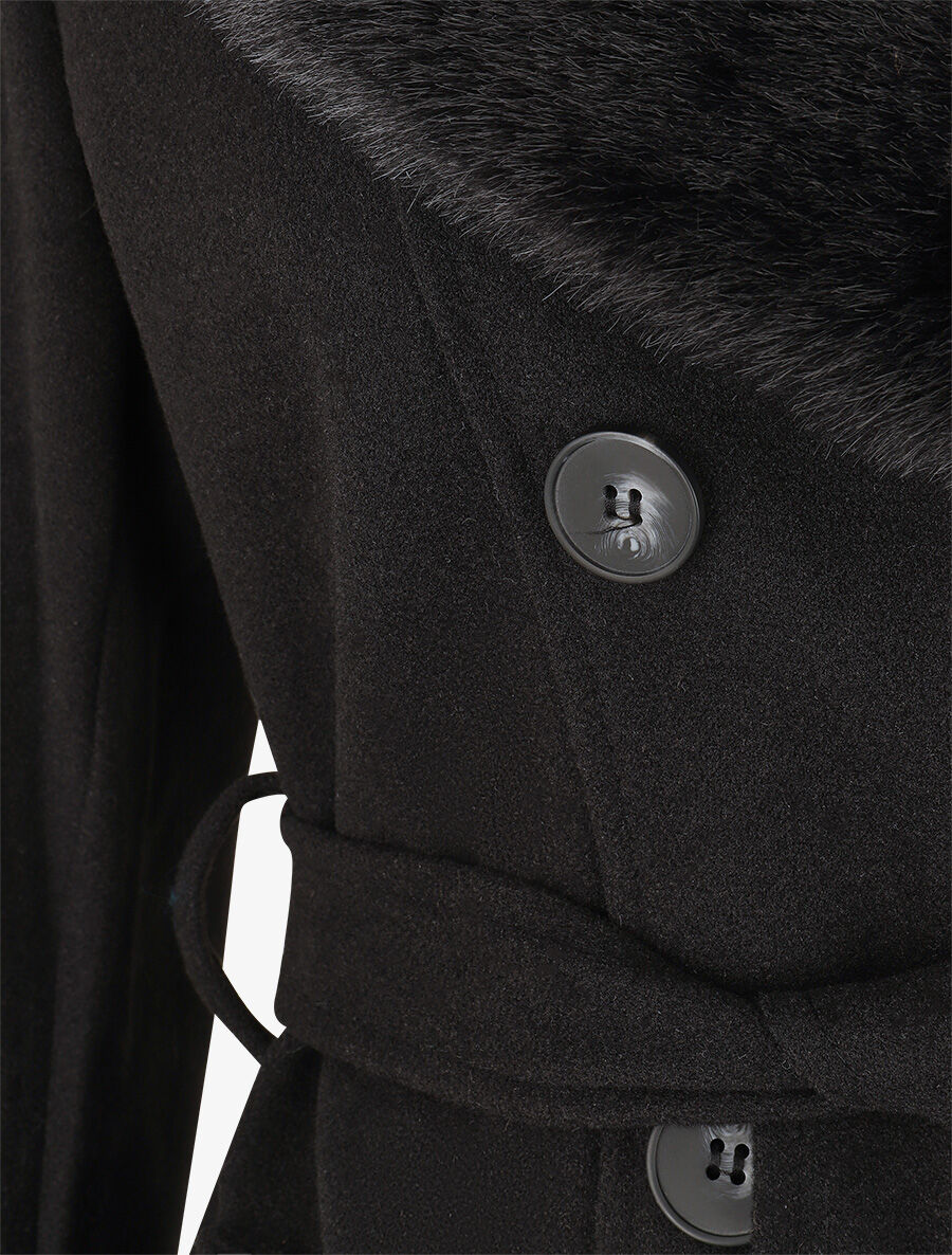 Monochrome damesjas met stijlvolle kraag