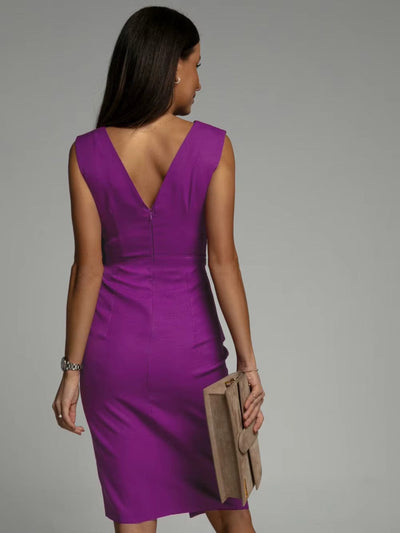 Elegante midijurk voor dames met stijlvolle V-hals