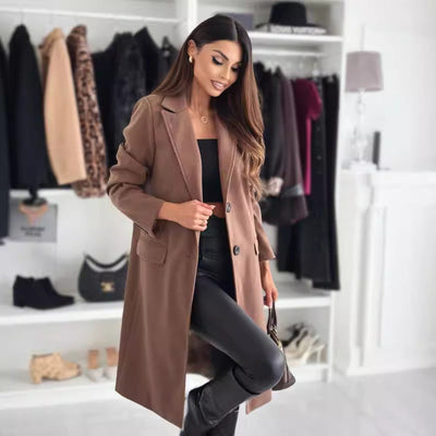 Lange elegante damesjas met knoopsluiting