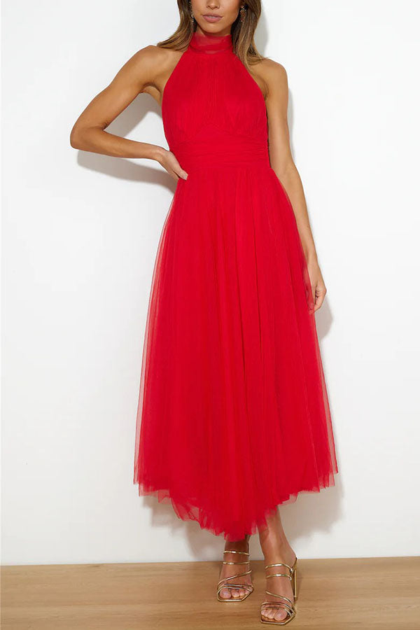 Halter maxi-jurk met geplooide details voor een stijlvolle uitstraling