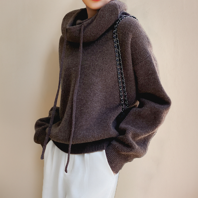 Warme dames hoodie met hoge kraag en eigentijdse uitstraling