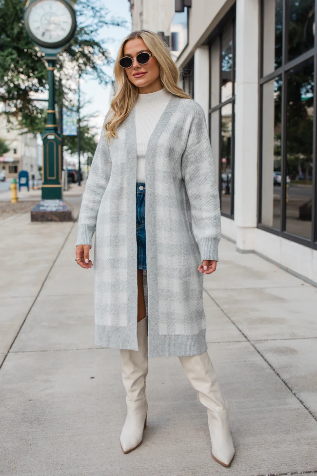 Lange Grijze Ruit Cardigan voor een Gezellige Stijl | Perfecte Laag voor Kleding